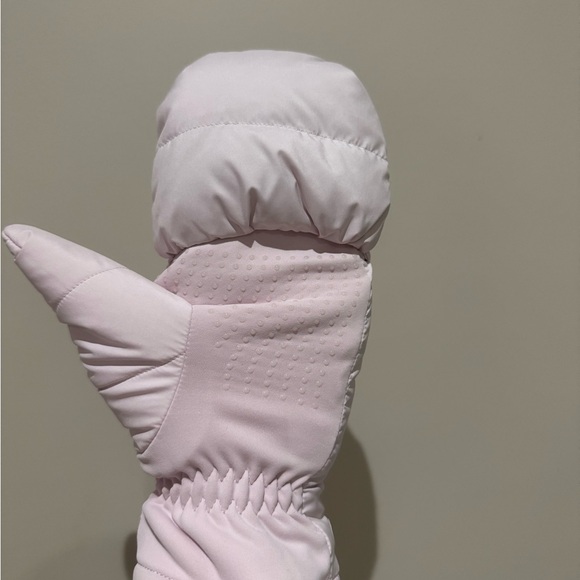 Lululemon Wunder Puff Mittens - Picture 8 of 8